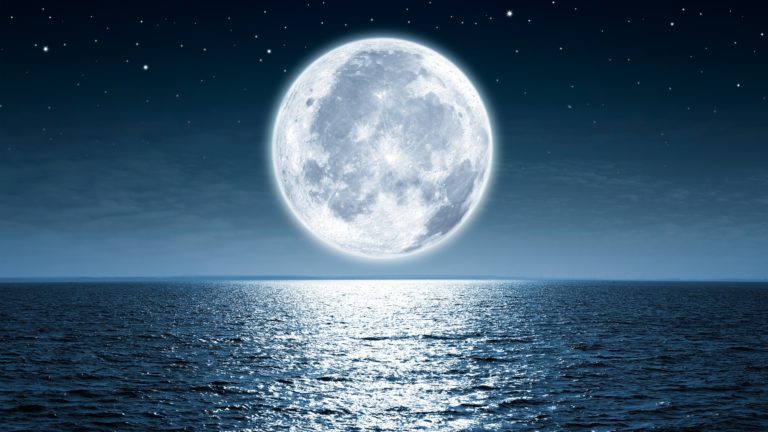 Manifesting Using Moon Magic